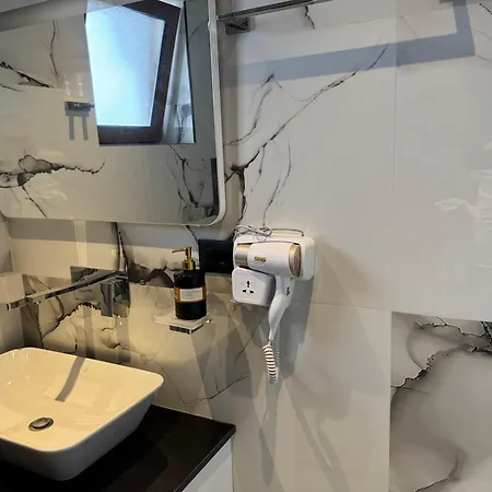 Apartment Fjori *